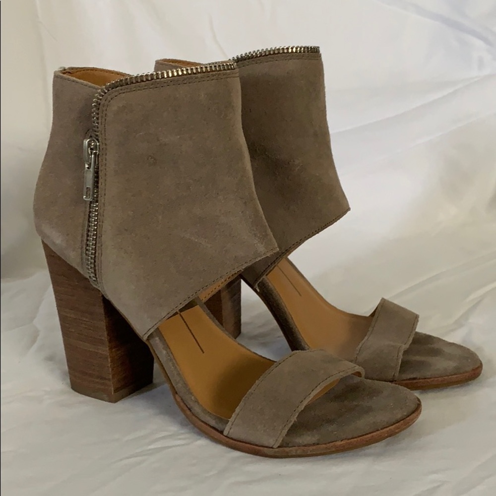 DOLCE VITA bootie/heel/sandal Taupe/tan/pewter 6